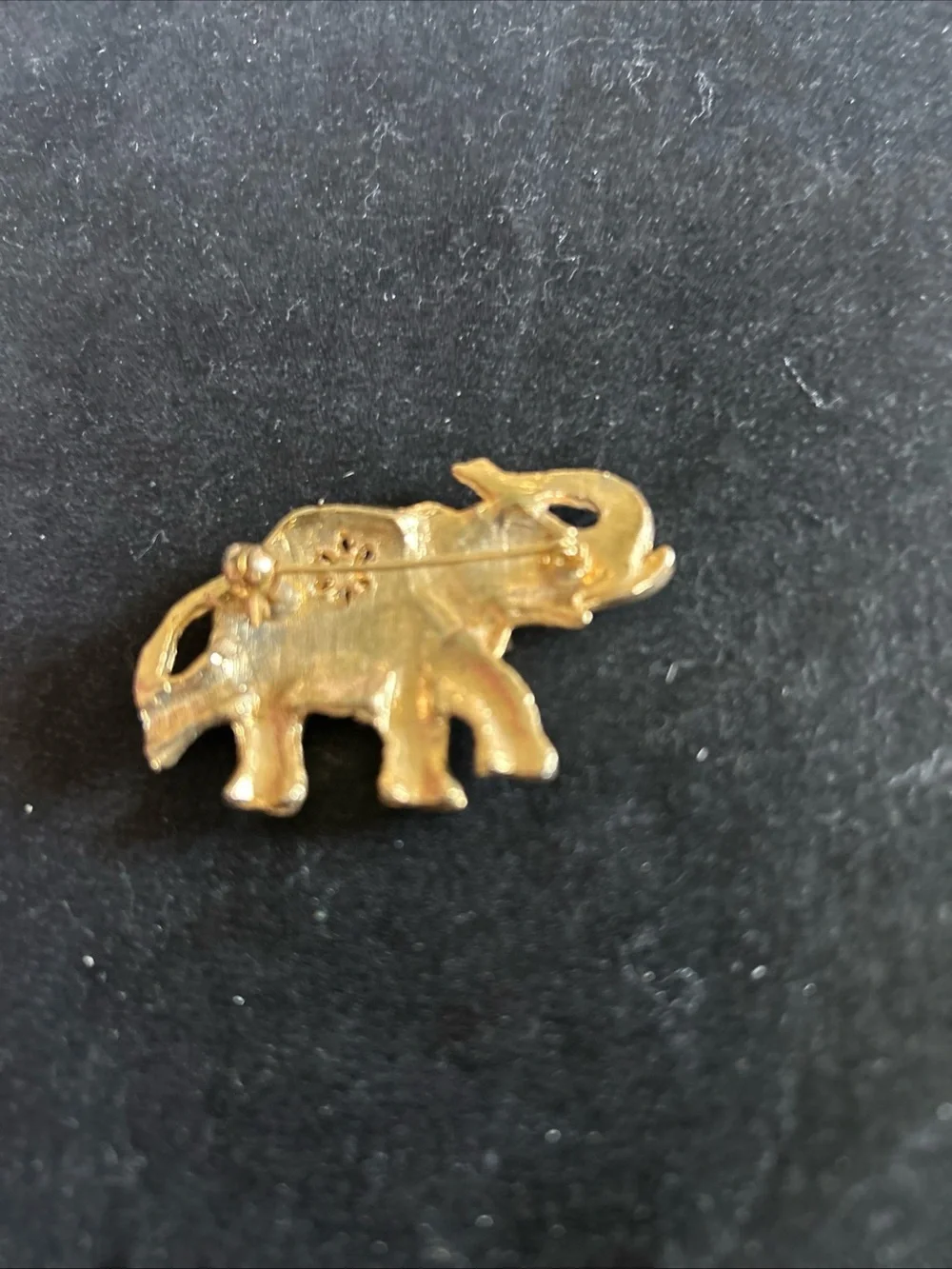 Gold Tone Vintage Elephant yellow Enamel Brooch- Decorative Women's Brooch